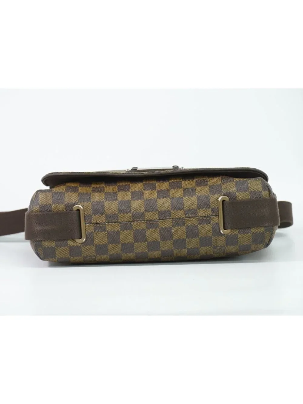 Louis Vuitton brand louis