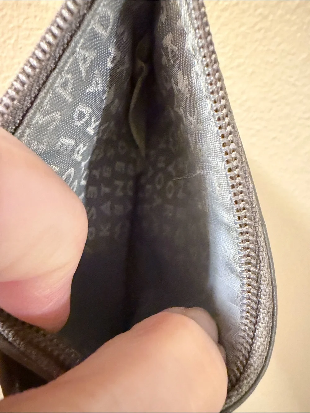 kate spade stylish versatile