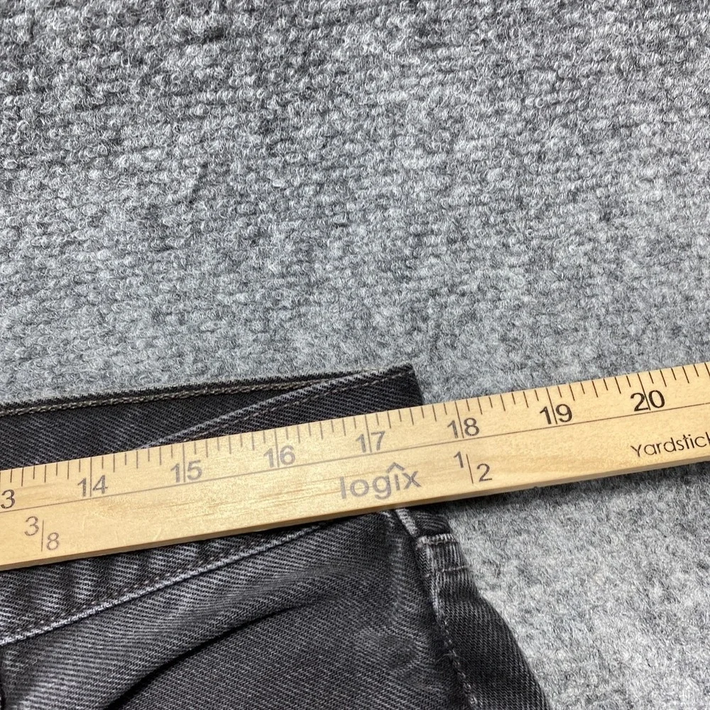 Levis measured size