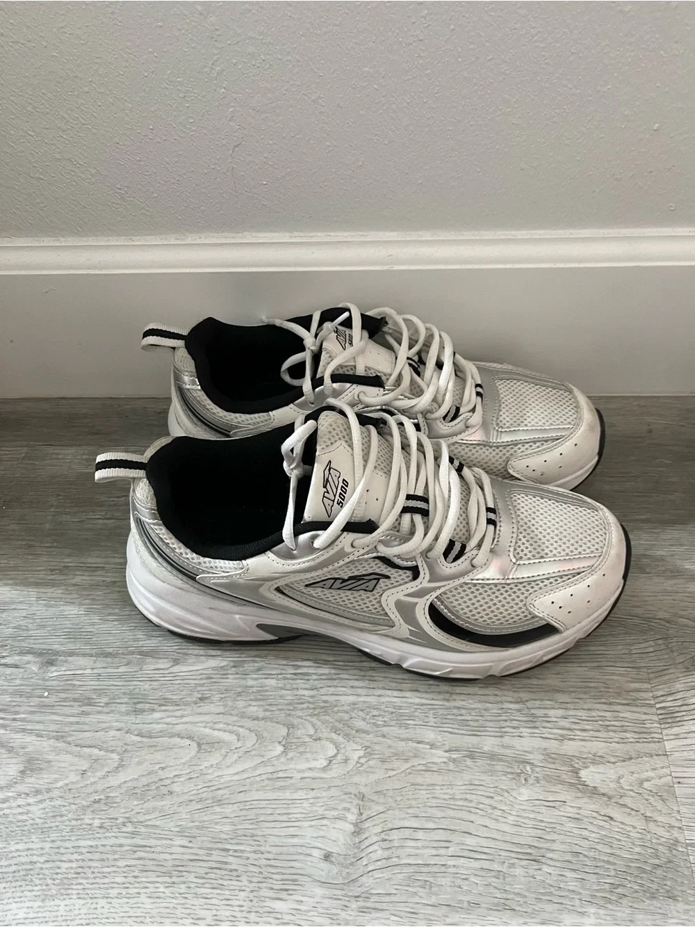 Avia versatile sneakers