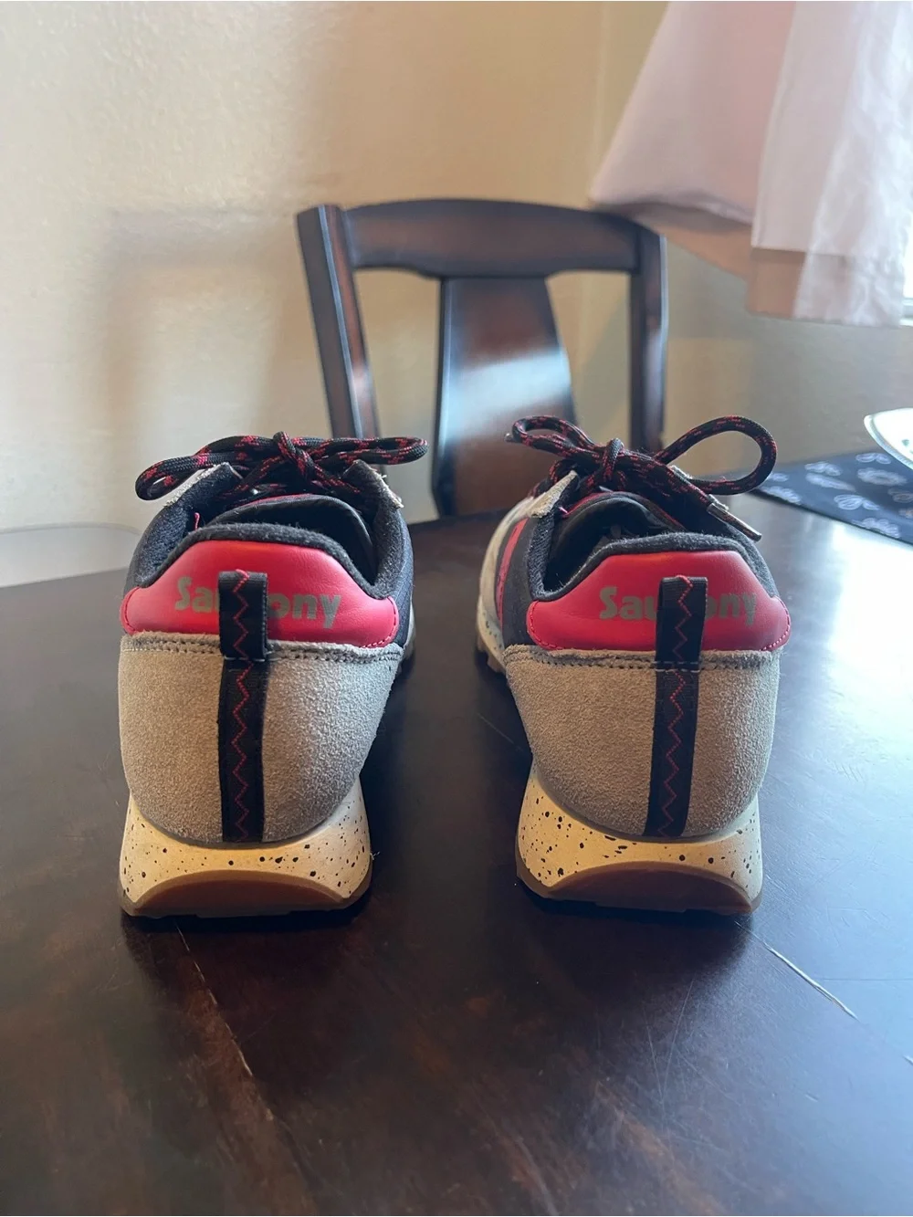 Saucony casual athletic