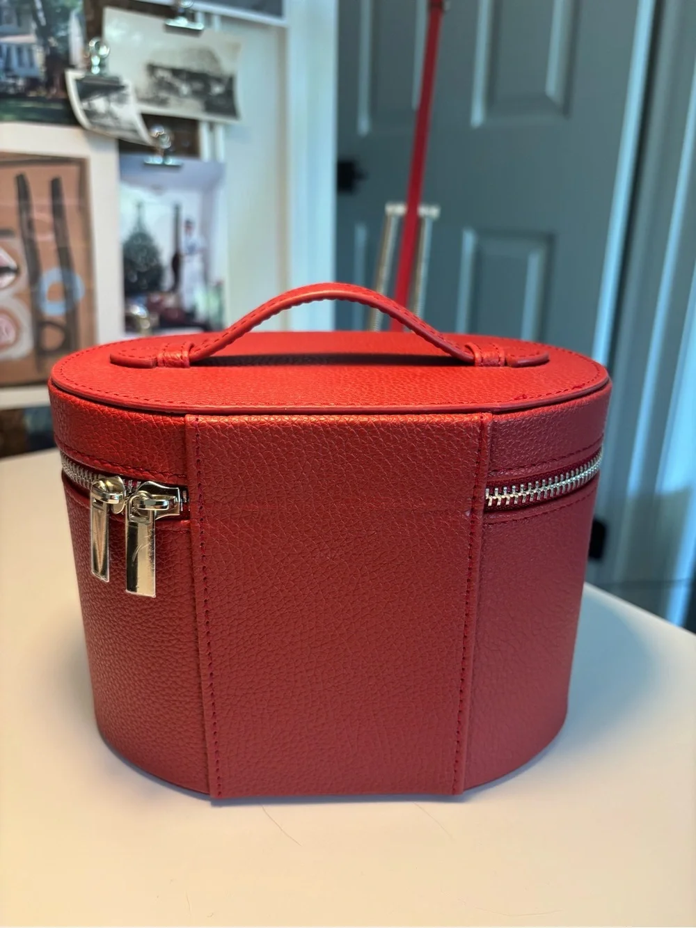 Saie structured red