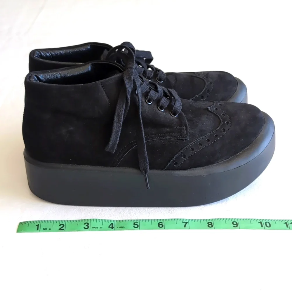 Black Soft Japanese Tokyo Bopper Belly Button Platform Shoes Women's Size 7?