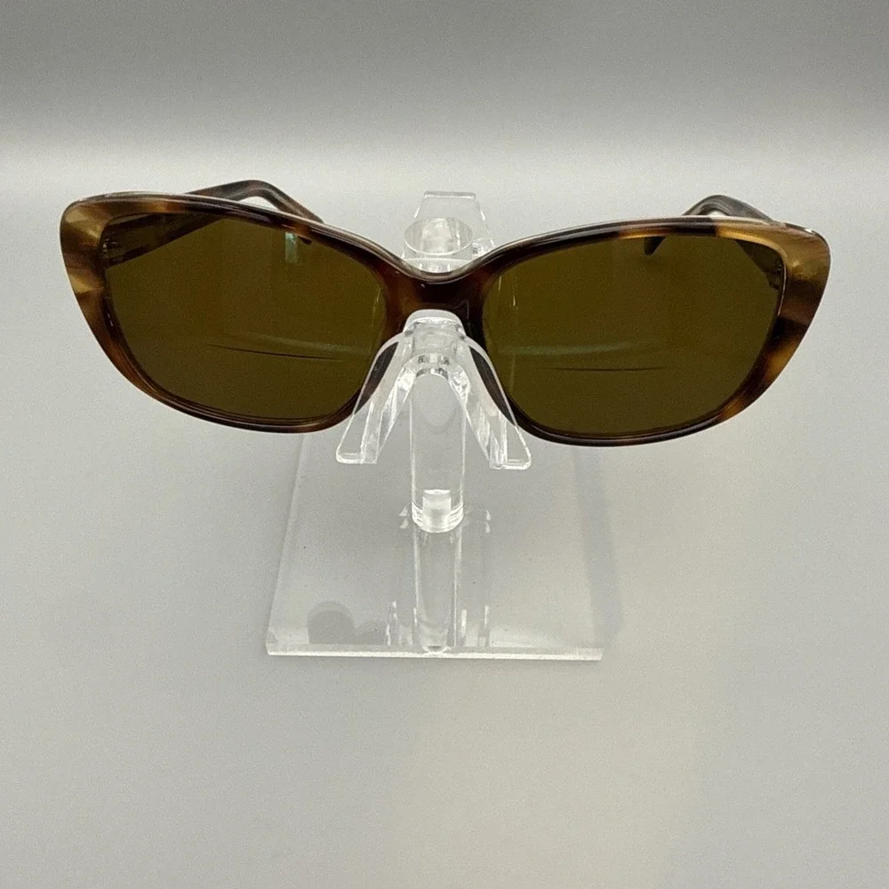 Vera Wang  Reading SunGlasses, Tortoise Cateye + 1.50-V457TO 53/15-135 authentic