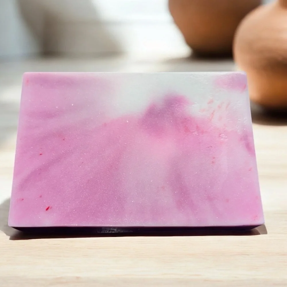 Hand Crafted moisturizing properties