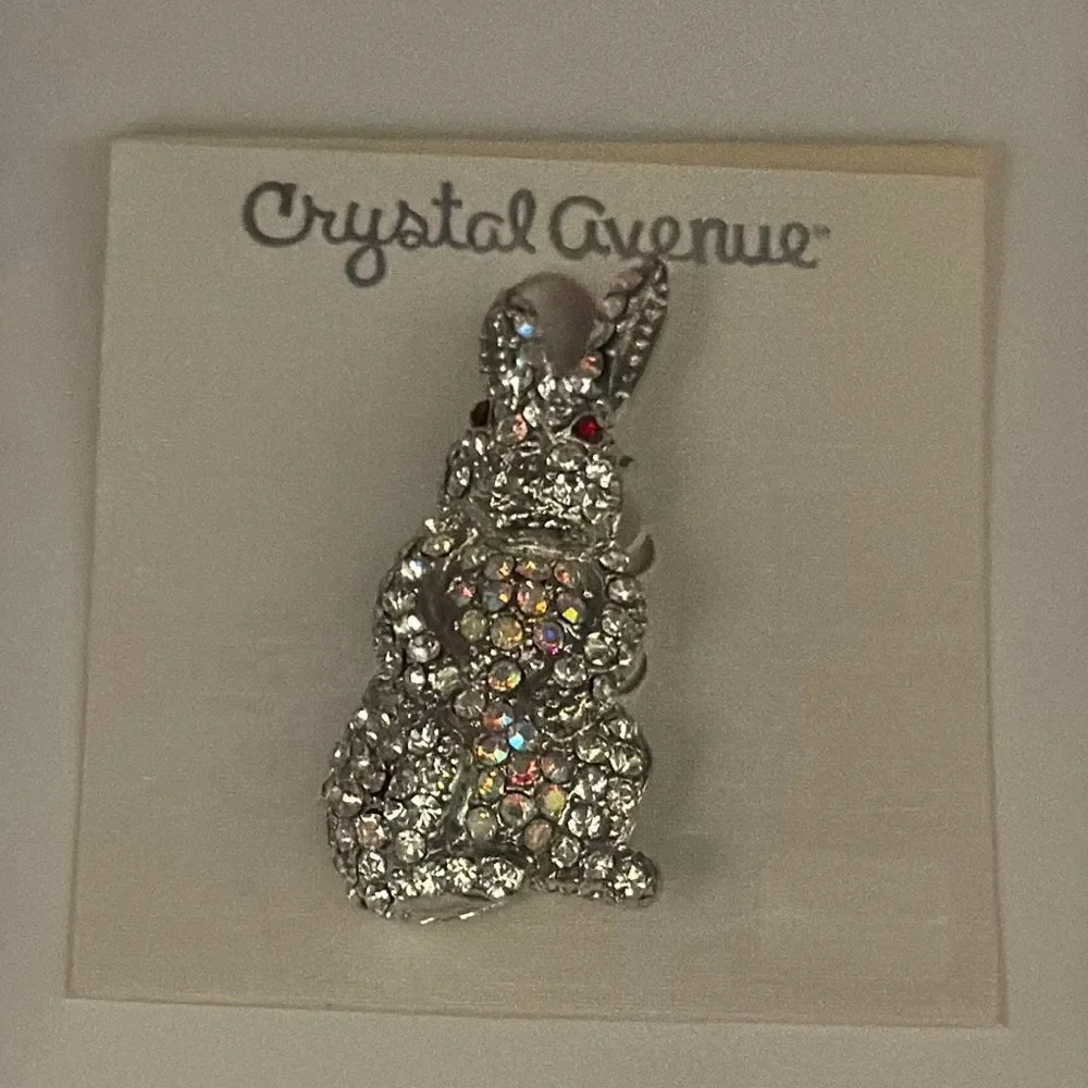 Crystal Avenue Silver Bunny Rabbit Brooch