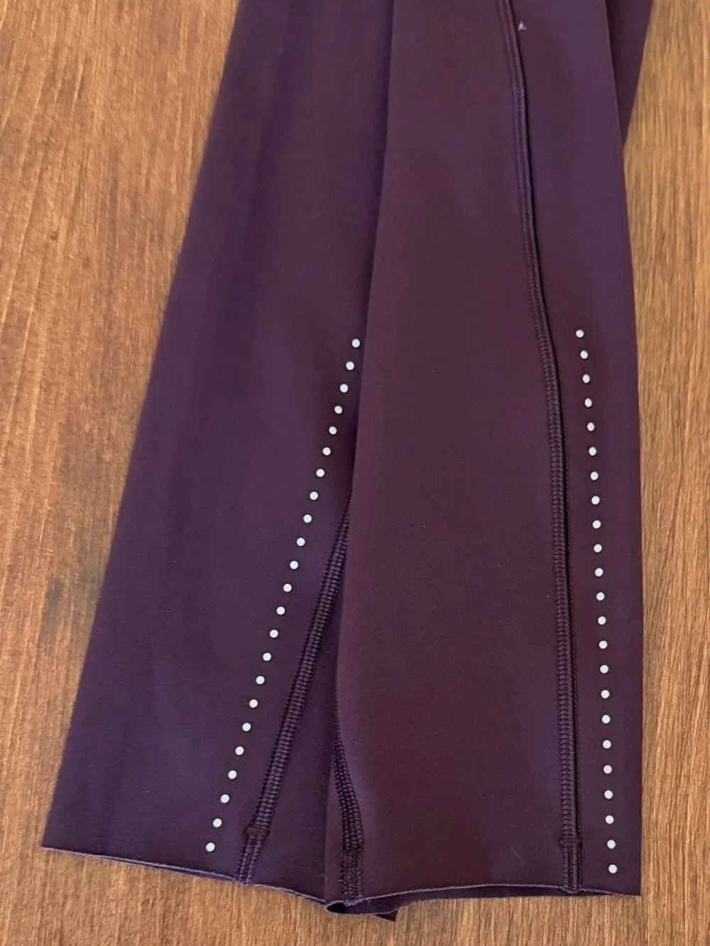 LULULEMON Merlot w POCKETS High Rise FAST FREE Running REFLECTIVE Leggings  sz 4