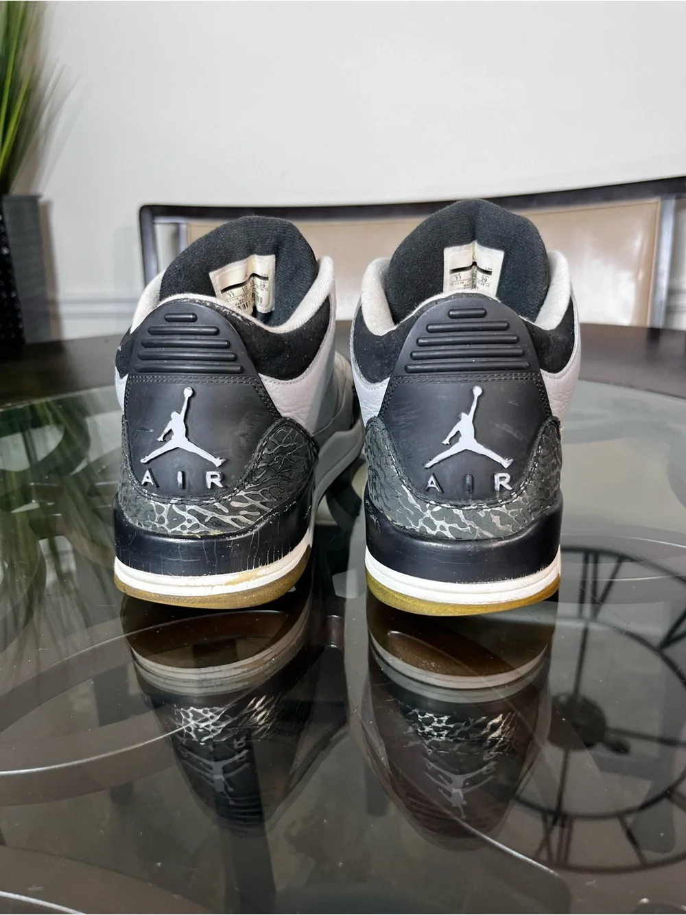 Jordan classic gray