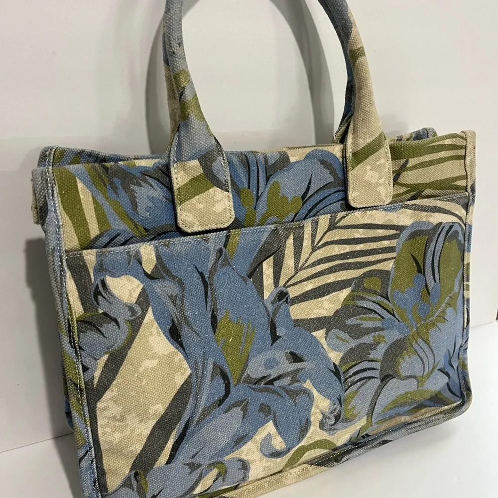 unbranded canvas tote