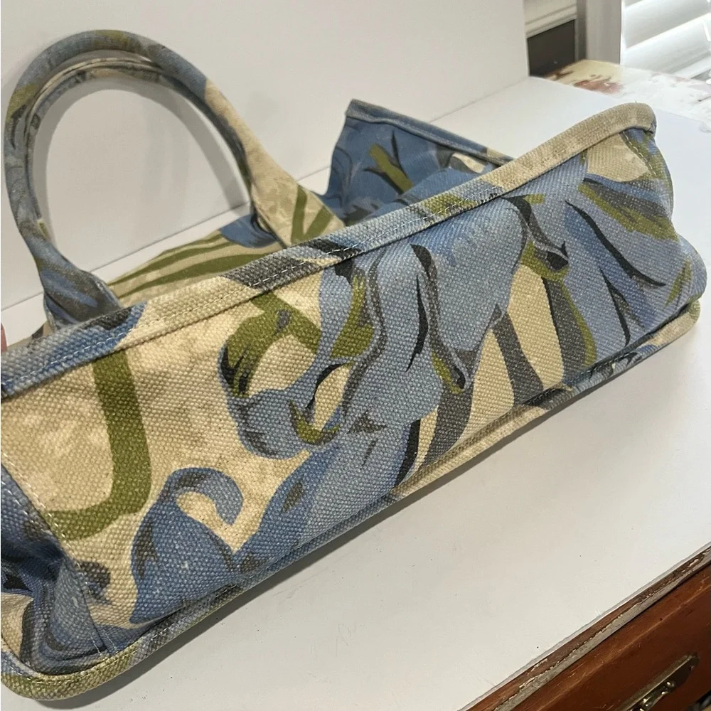 unbranded canvas tote