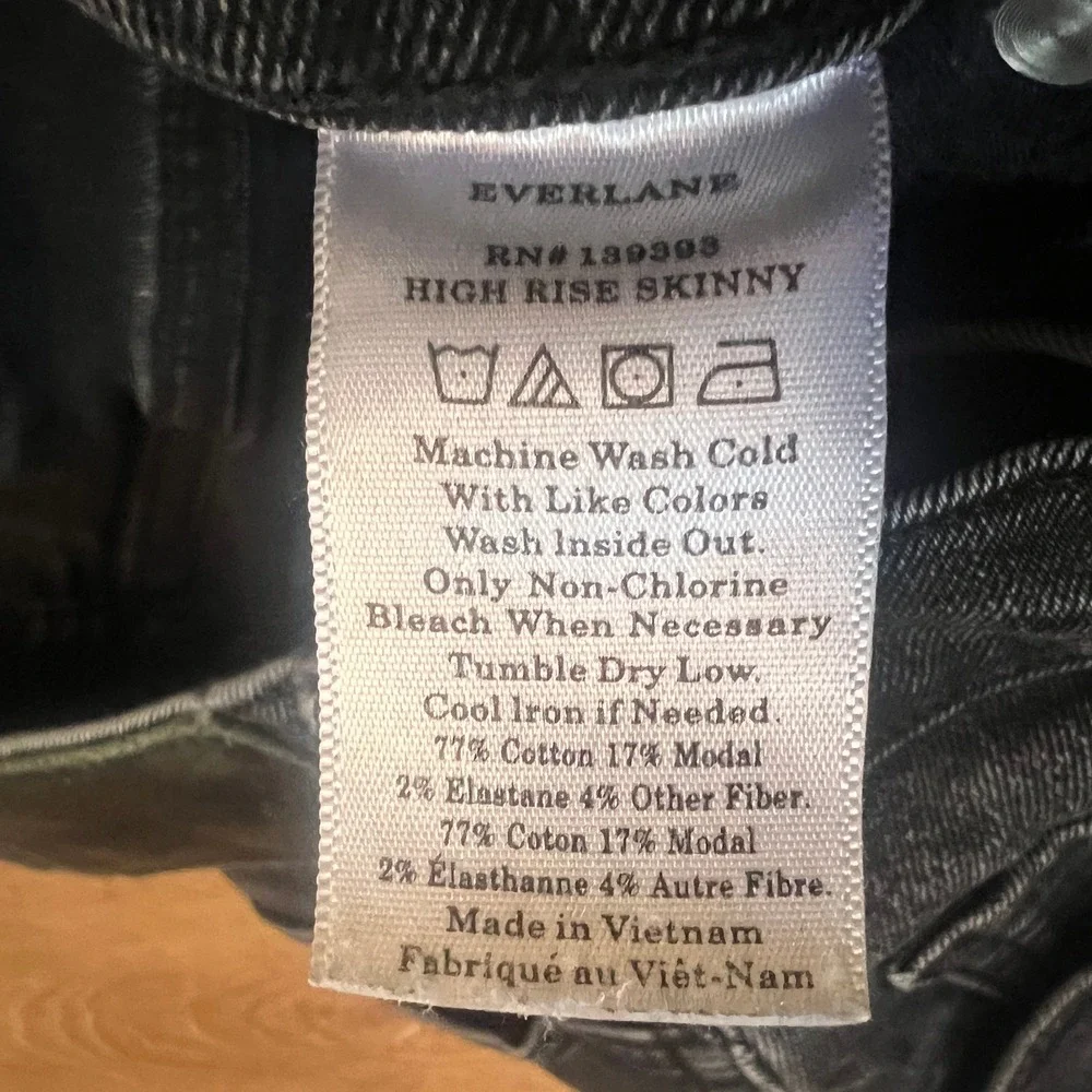 Everlane excellent pre
