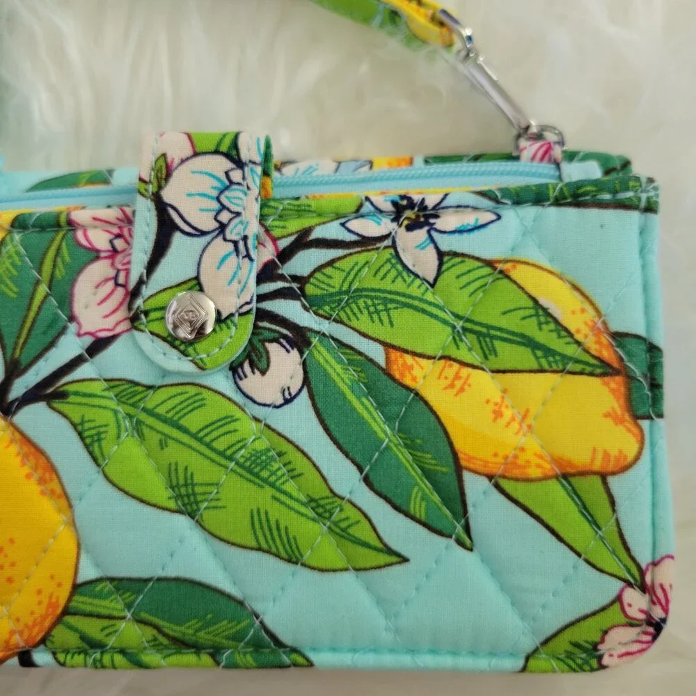 Vera Bradley new tag