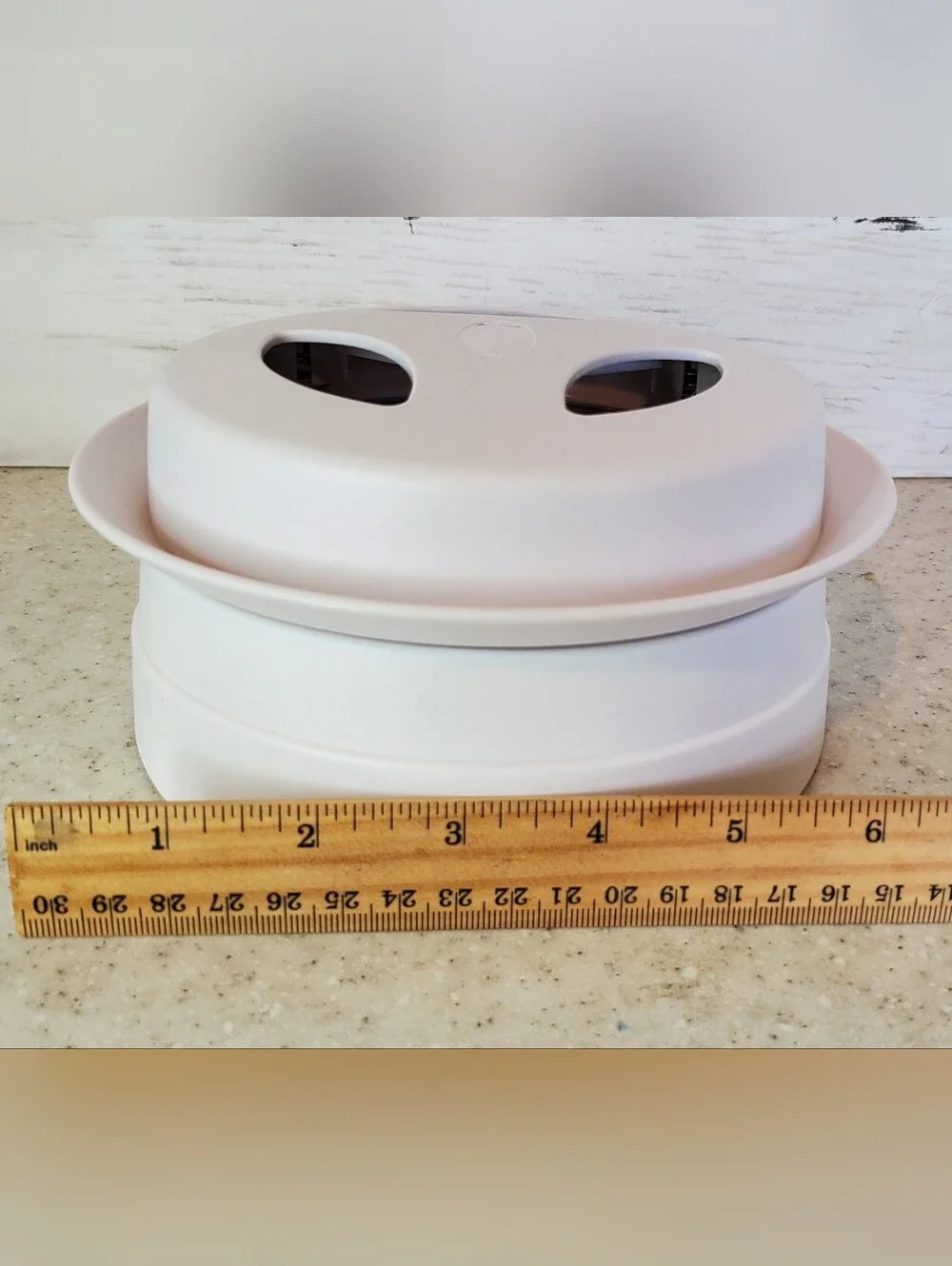 The Pampered Chef description pampered