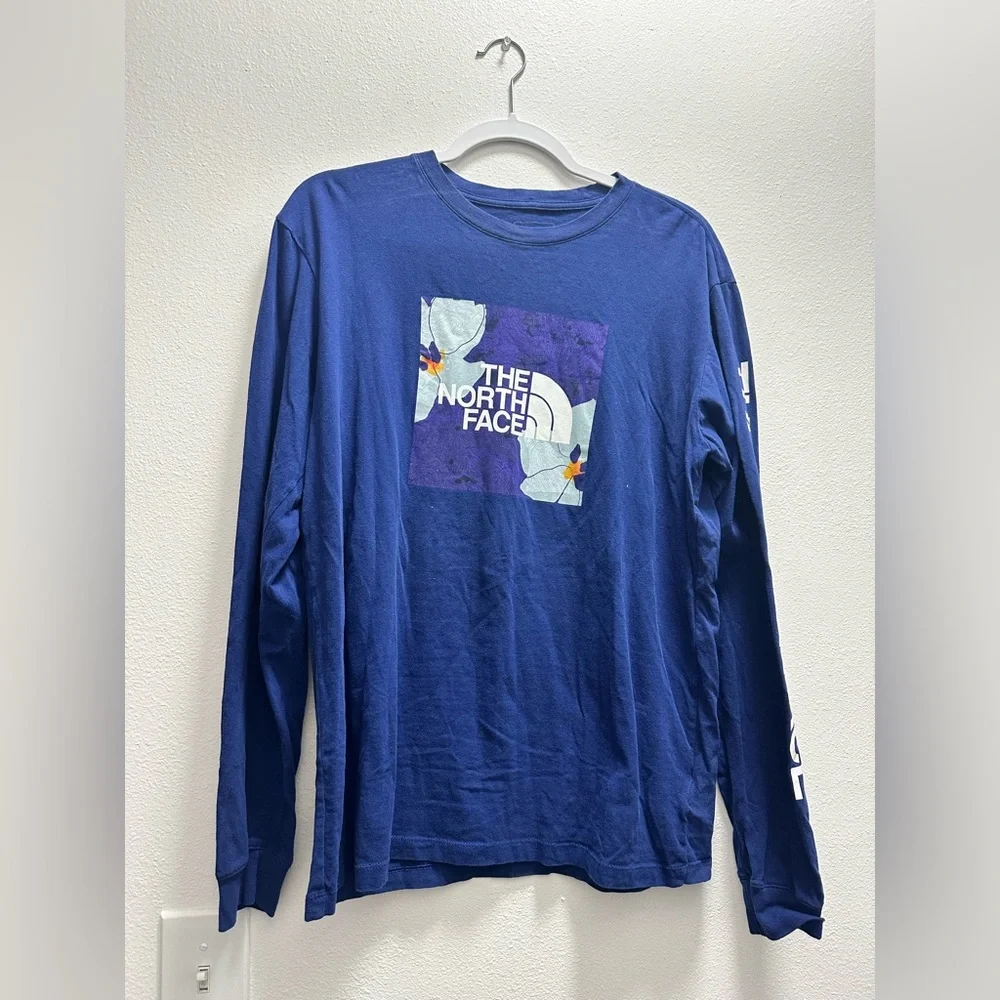 Men’s north face longsleeve shirt