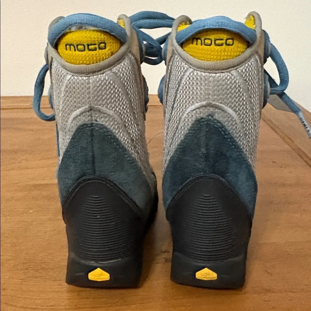 Burton stylish durable