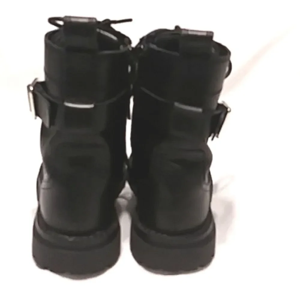 Zara silver 32 construction