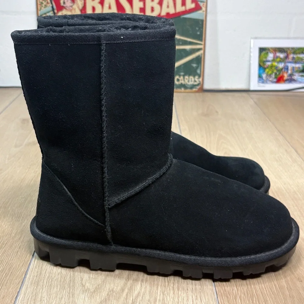 UGG never worn