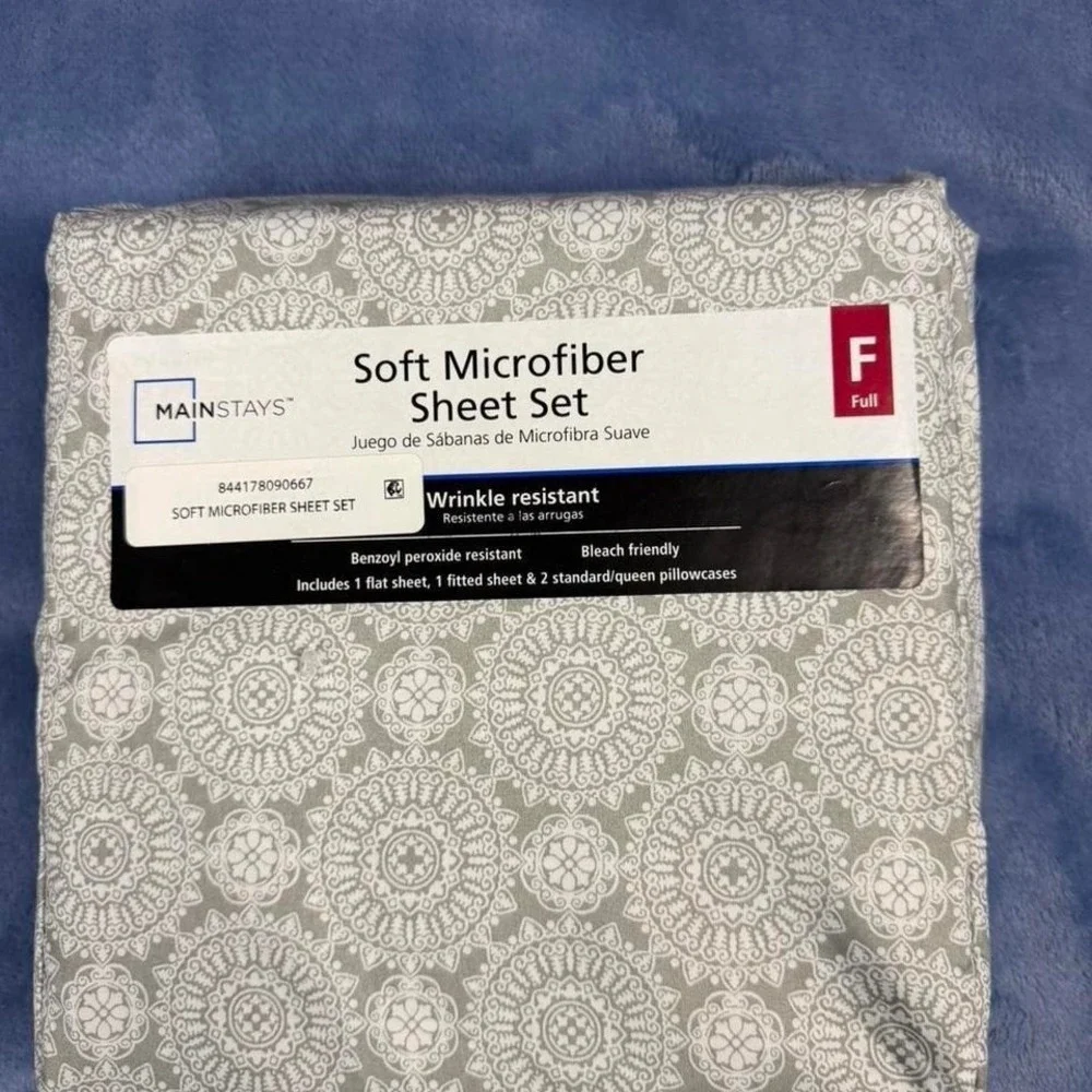 Mainstays grey and white microfiber sheet set new FULL‎
