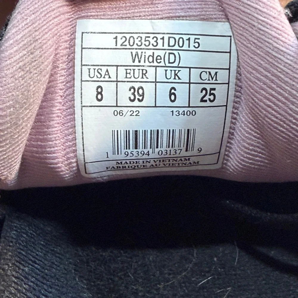 Brooks performance upper measurements