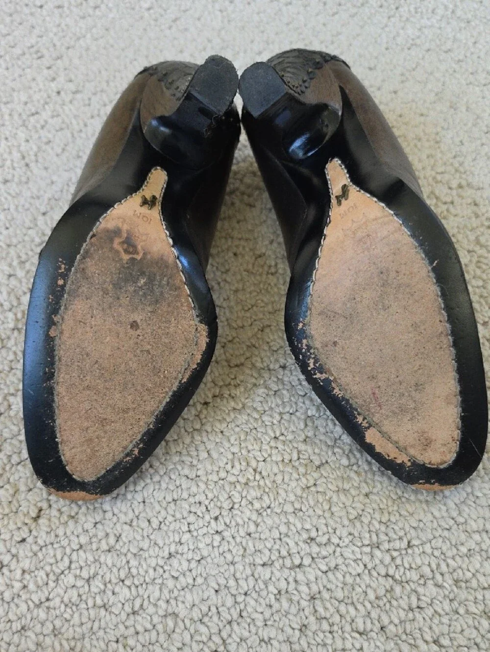 Vince Camuto metallic shimmery bronze