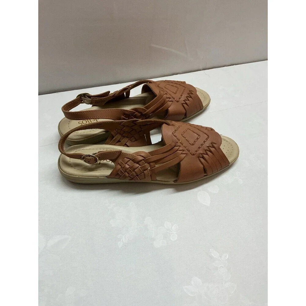 N/A leather upper