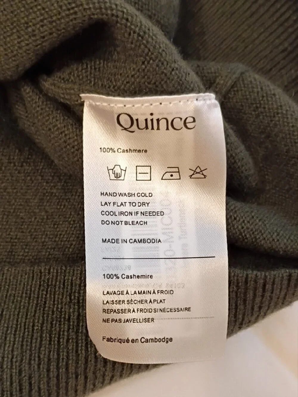 Quince cashmere turtleneck