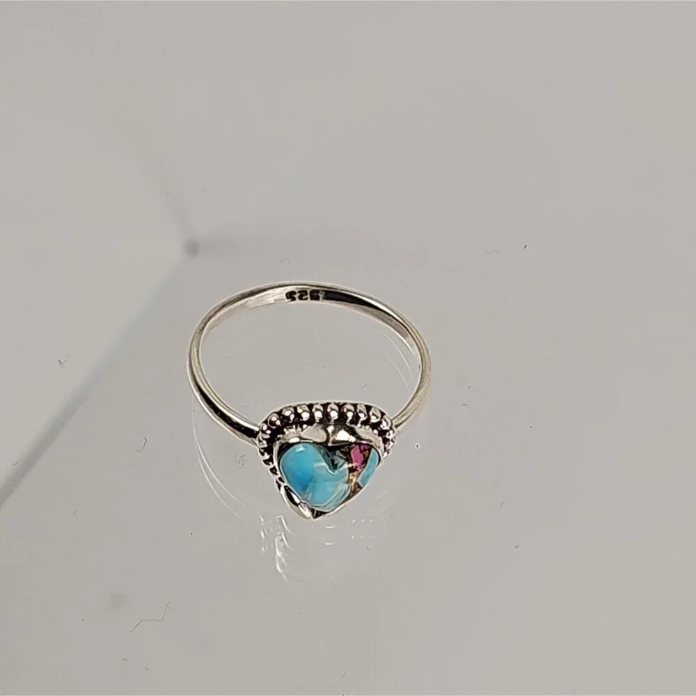Unbranded sterling silver