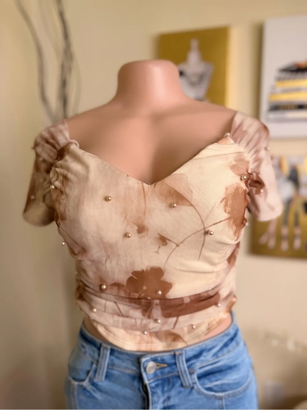 privy Beige & Brown Tie-Dye Off-Shoulder Pearl Sleeve Crop Top