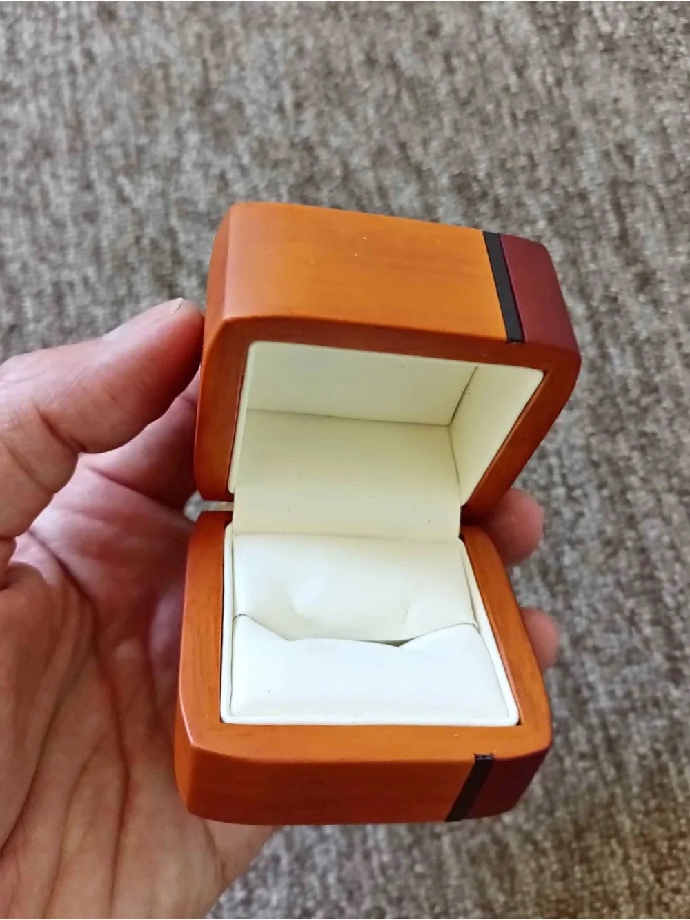 N/A elegant wood