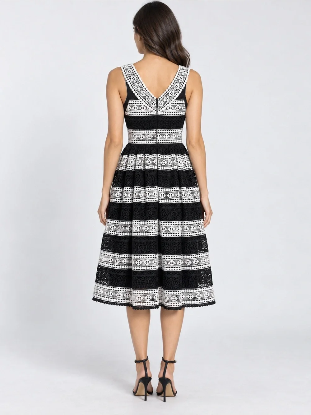 Kate Spade New York Black & White Lace Fit & Flare Midi Dress Size 8