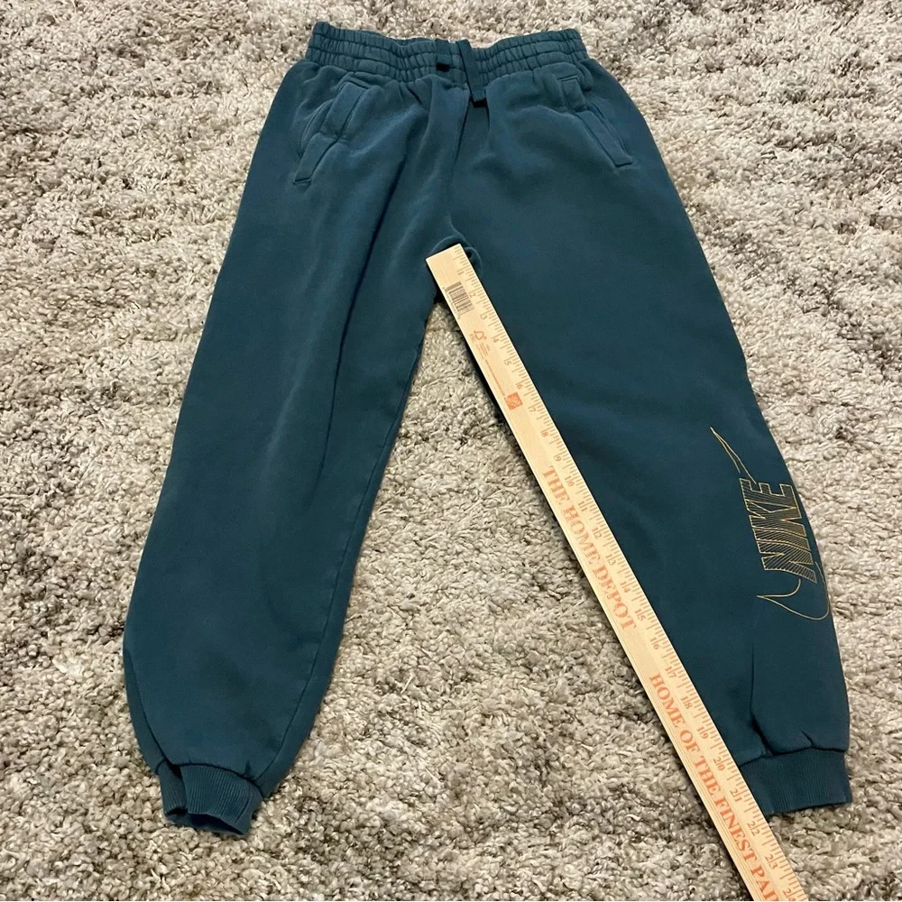 Nike Club Fleece Boys' Large Teal‎ Green Abyss Sweatpants/Joggers Gold Logo