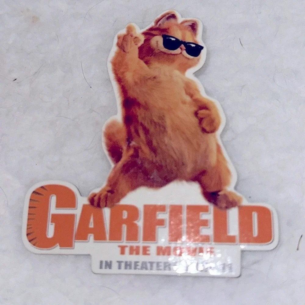 Garfield The Movie 2004‎ Vintage Promotional Pin In Theaters June 11 Collectible