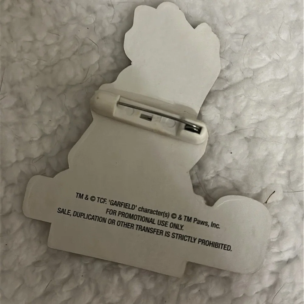 Garfield The Movie 2004‎ Vintage Promotional Pin In Theaters June 11 Collectible
