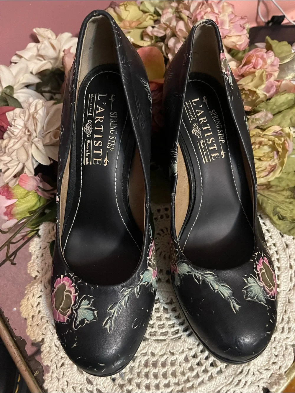 Lartiste elegant black